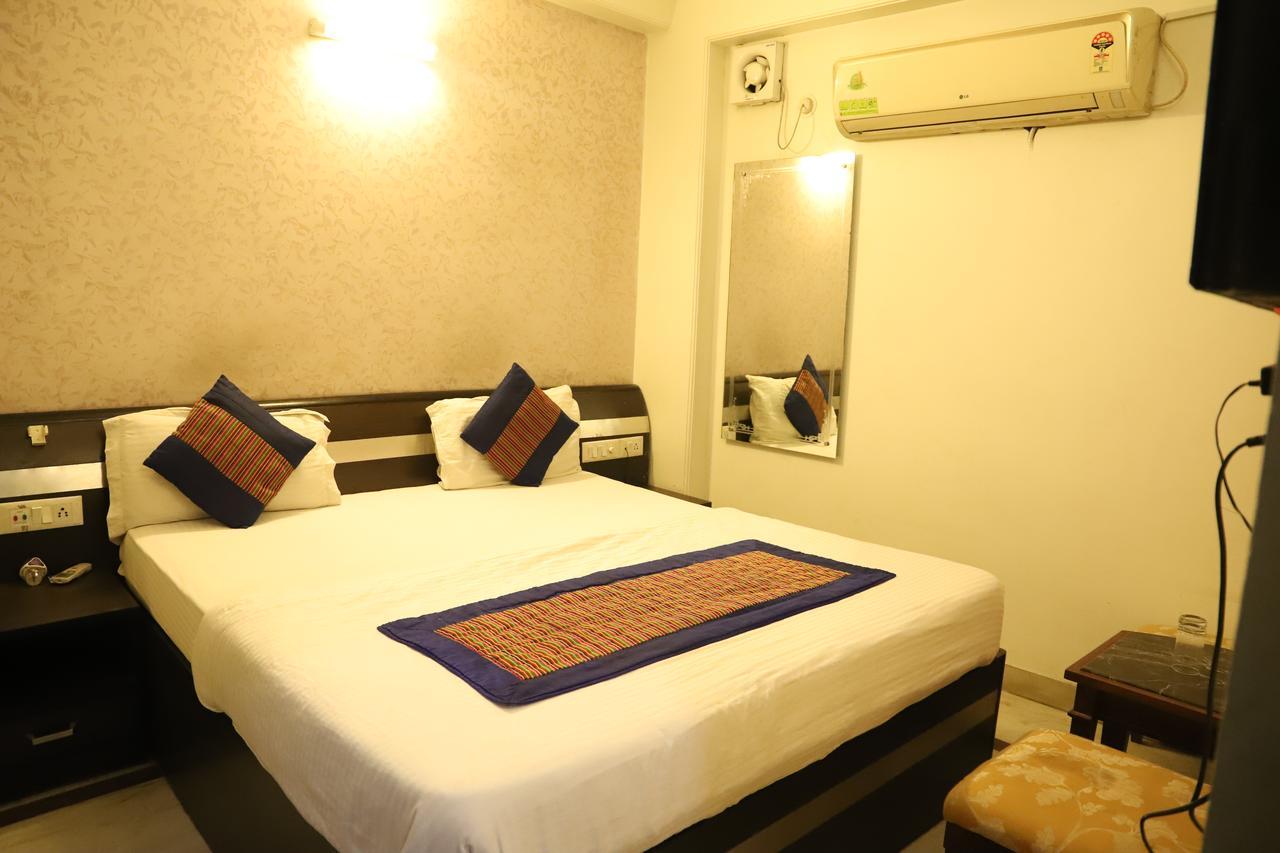 Airport Hotel Aerocity Inn Neu-Delhi Exterior foto